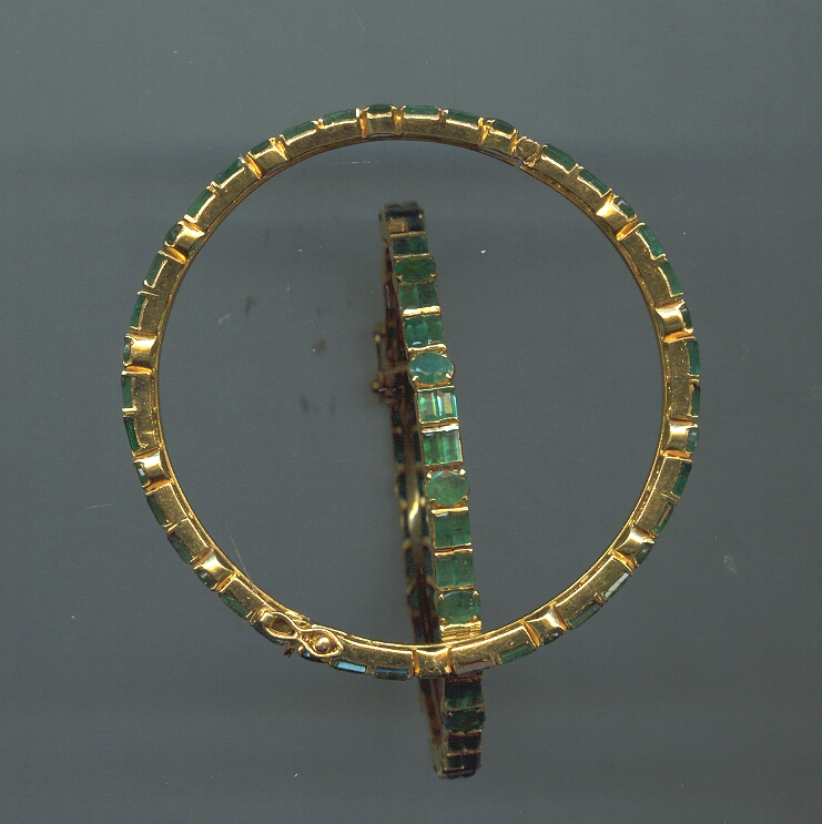 GOLD BANGLE DESIGNER GENERAL
