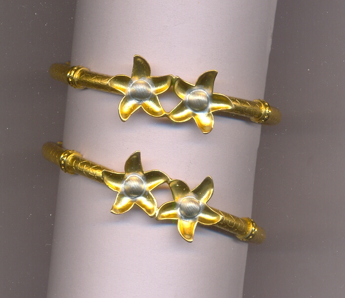 GOLD BANGLE DESIGNER GENERAL