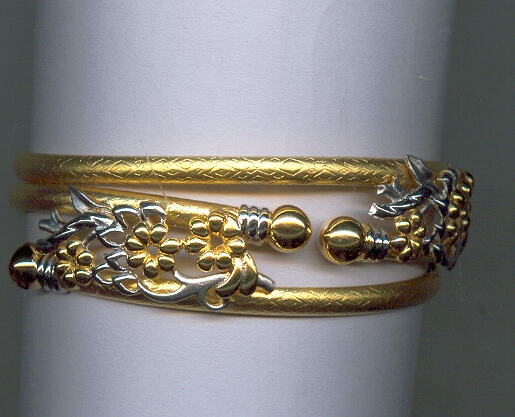 GOLD BANGLE DESIGNER GENERAL