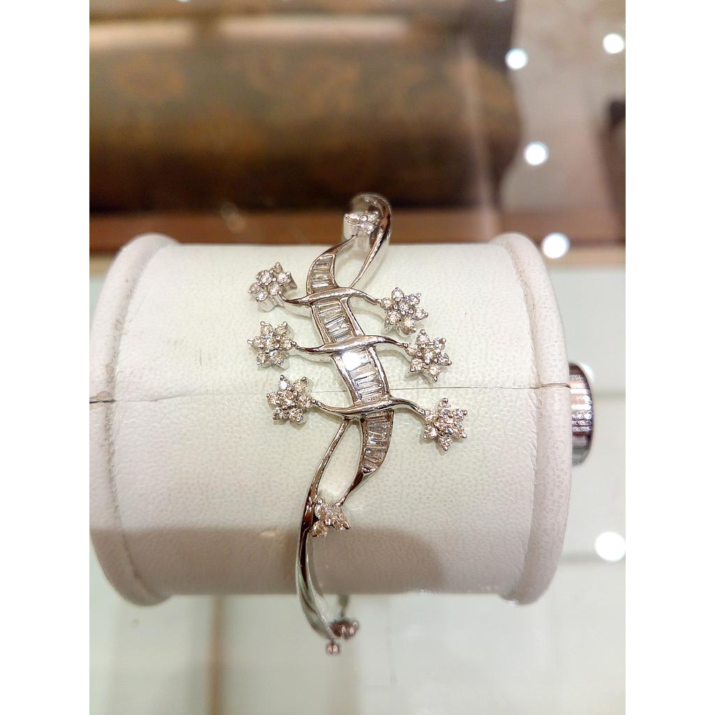 DIAMOND BRACELET