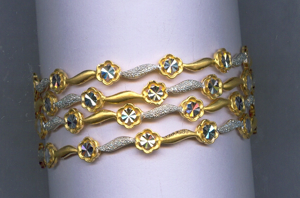 GOLD BANGLE DESIGNER GENERAL