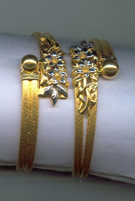 GOLD BANGLE DESIGNER GENERAL