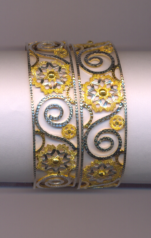 GOLD BANGLE DESIGNER GENERAL