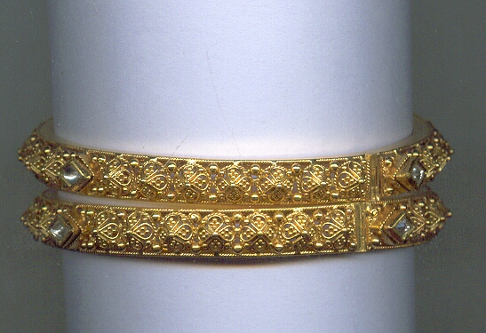 GOLD BANGLE KUNDAN EXCLUSIVE