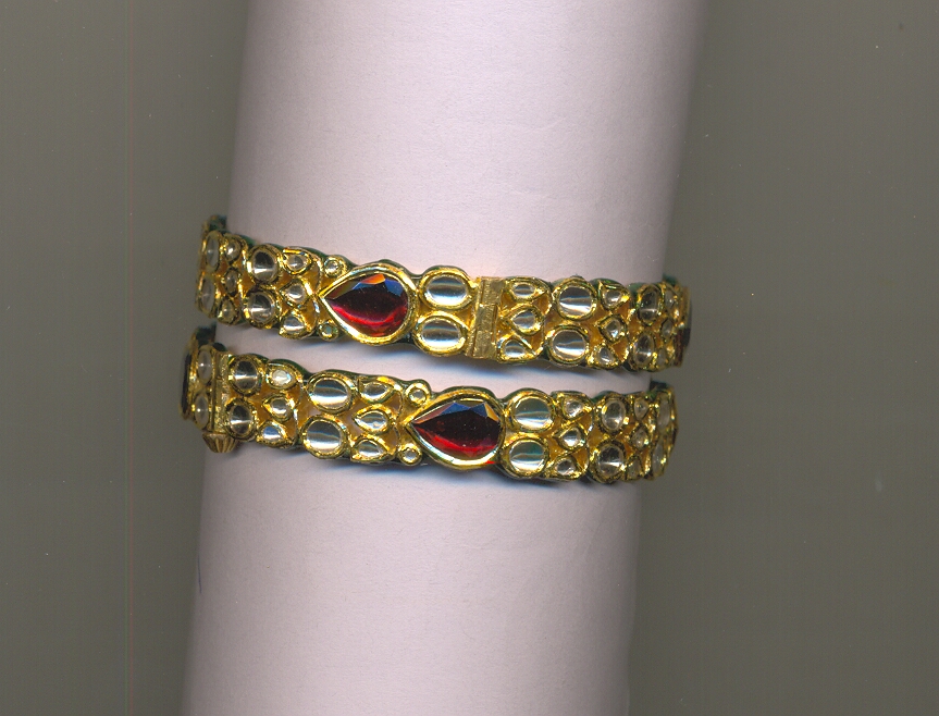 GOLD BANGLE KUNDAN EXCLUSIVE