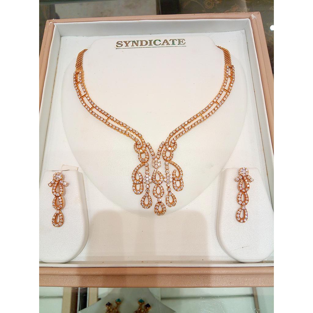 DIAMOND HALF SET