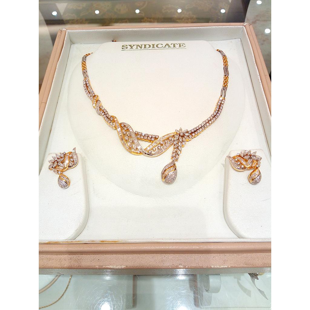 DIAMOND HALF SET