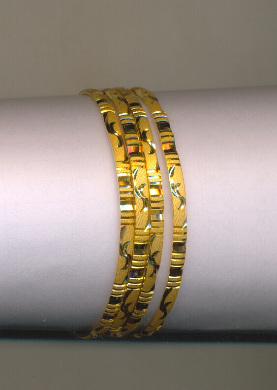 GOLD BANGLE MACHINE CUTTING FANCY