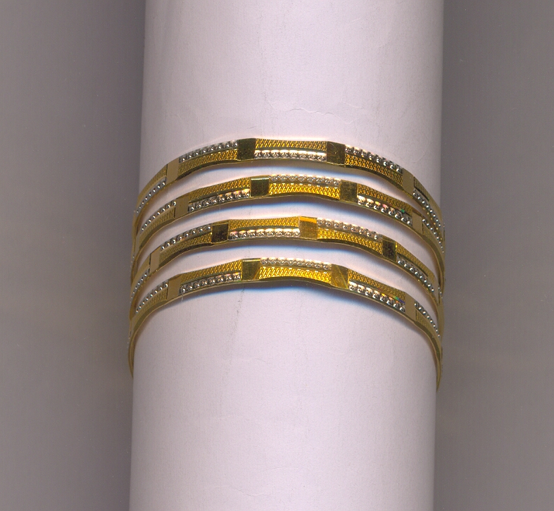 GOLD BANGLE MACHINE CUTTING FANCY