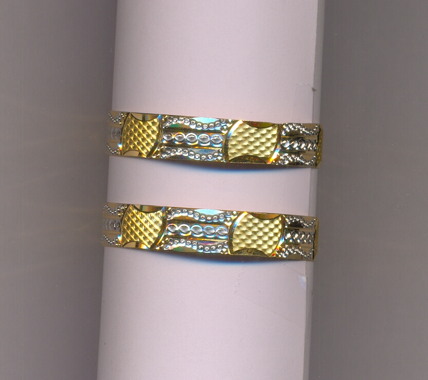 GOLD BANGLE MACHINE CUTTING FANCY