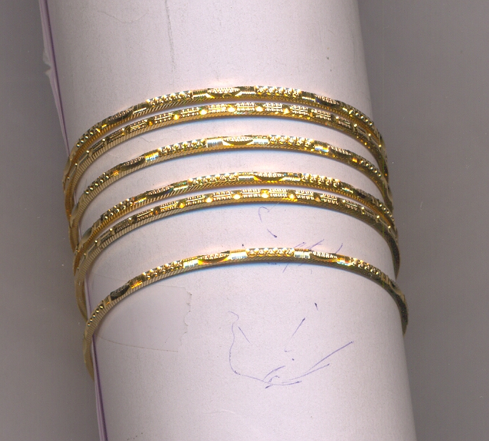 GOLD BANGLE MACHINE CUTTING FANCY