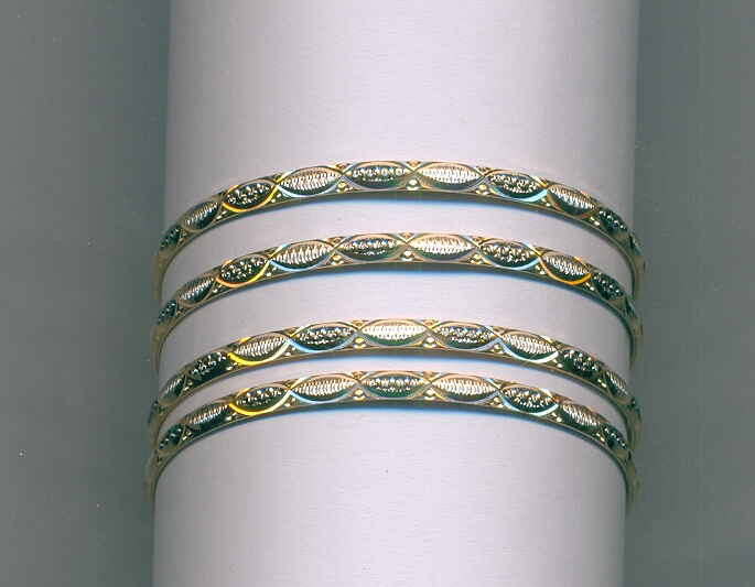 GOLD BANGLE MACHINE CUTTING FANCY