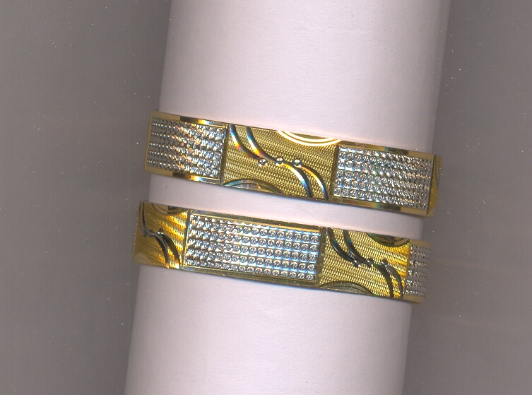 GOLD BANGLE MACHINE CUTTING FANCY