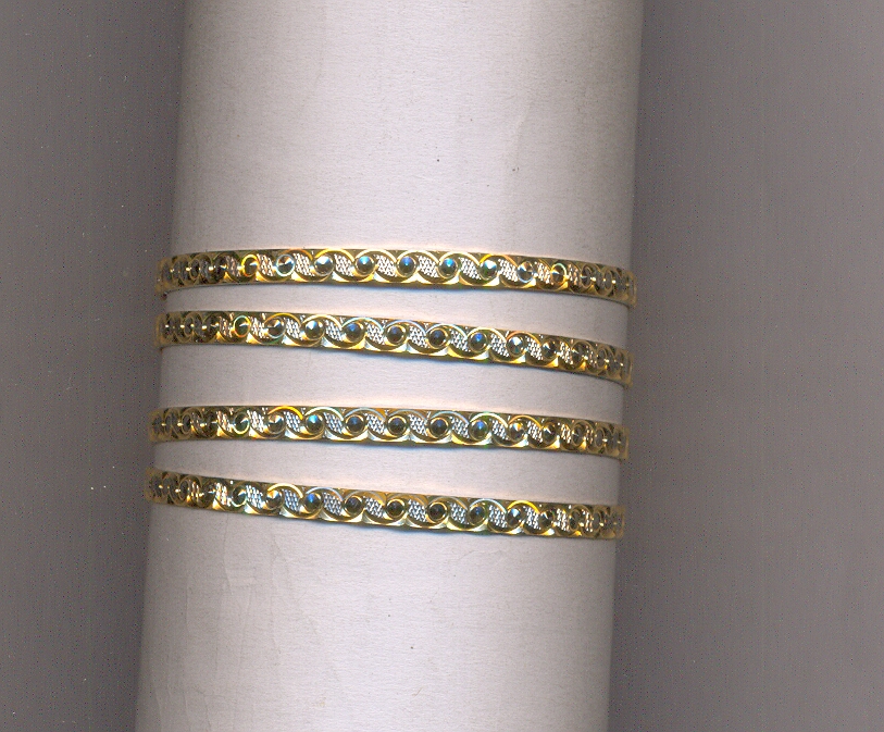 GOLD BANGLE MACHINE CUTTING FANCY