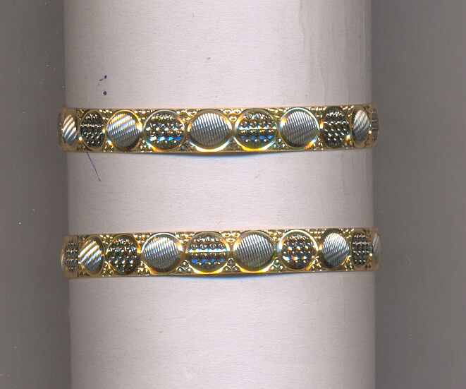 GOLD BANGLE MACHINE CUTTING FANCY