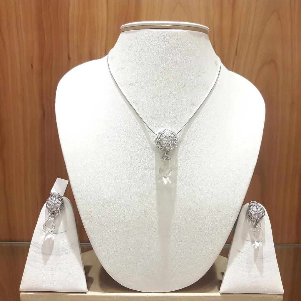 DIAMOND HALF SET LONG FANCY