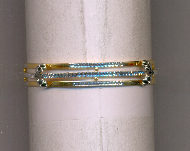 GOLD BANGLE PLAIN EXCLUSIVE