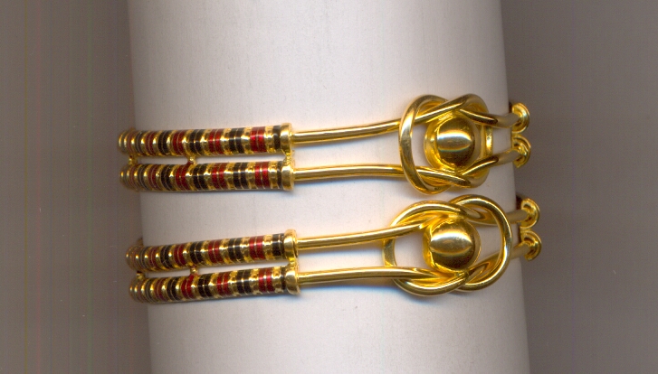 GOLD BANGLE PLAIN EXCLUSIVE
