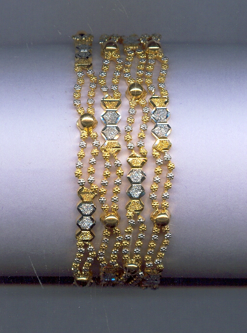 GOLD BANGLE PLAIN EXCLUSIVE