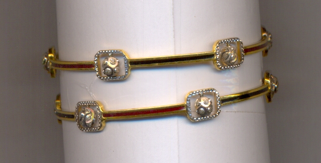 GOLD BANGLE PLAIN EXCLUSIVE