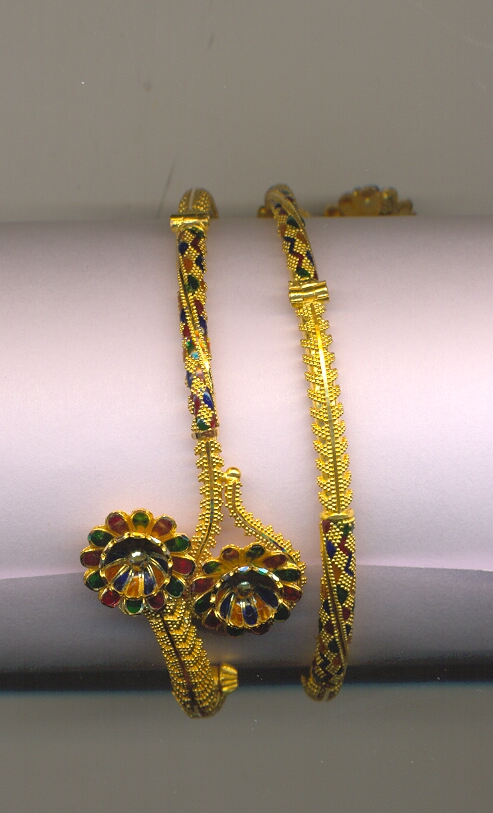 GOLD BANGLE PLAIN EXCLUSIVE