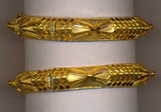GOLD BANGLE PLAIN EXCLUSIVE