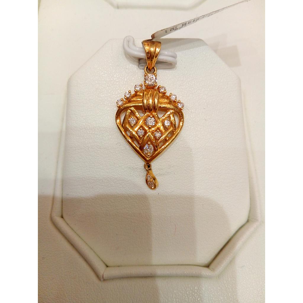 DIAMOND PENDENT