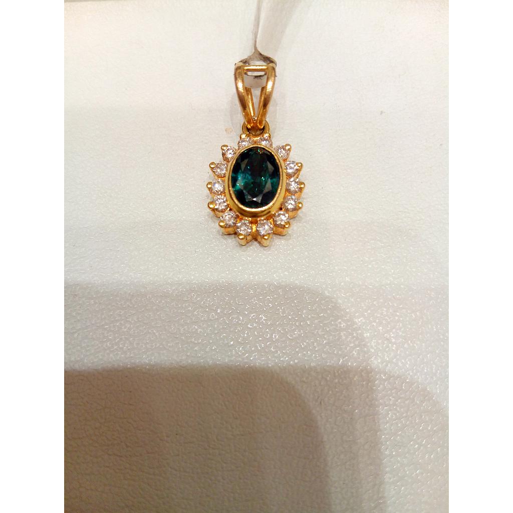DIAMOND PENDENT