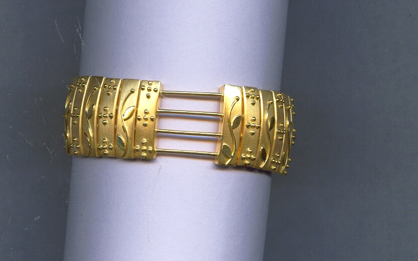 GOLD BANGLE PLAIN EXCLUSIVE