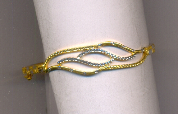 GOLD BANGLE PLAIN EXCLUSIVE