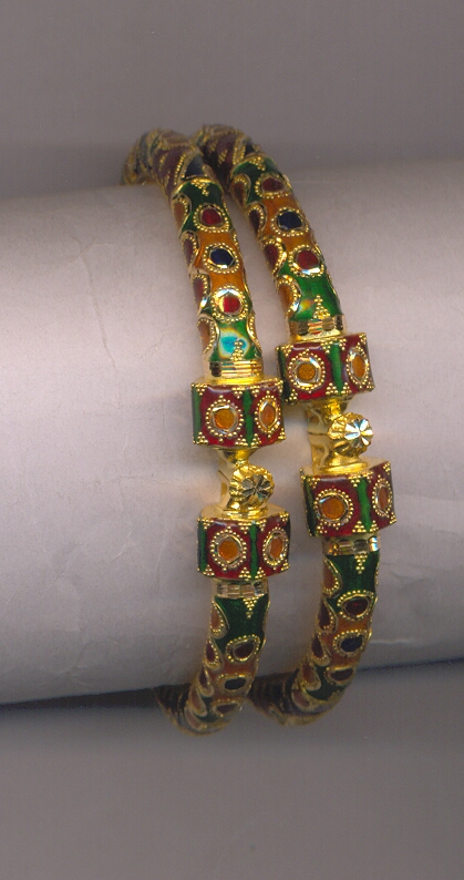 GOLD BANGLE PLAIN EXCLUSIVE