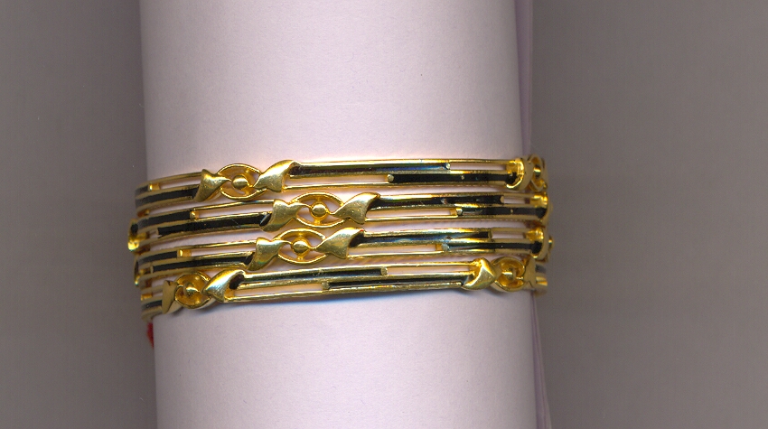 GOLD BANGLE PLAIN EXCLUSIVE
