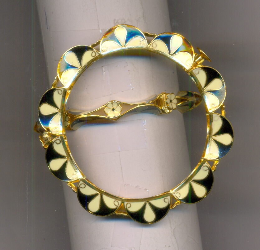 GOLD BANGLE PLAIN EXCLUSIVE