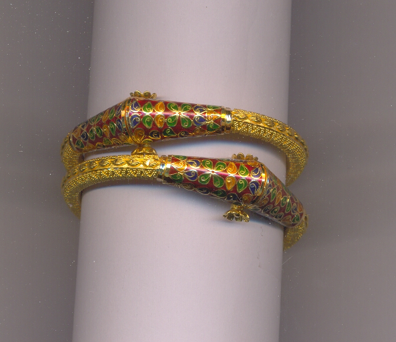 GOLD BANGLE PLAIN EXCLUSIVE