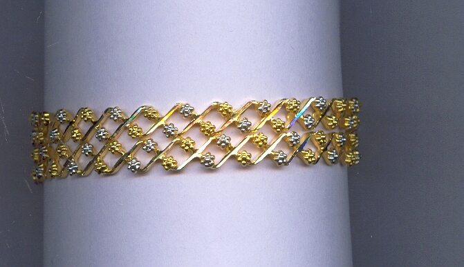 GOLD BANGLE PLAIN EXCLUSIVE