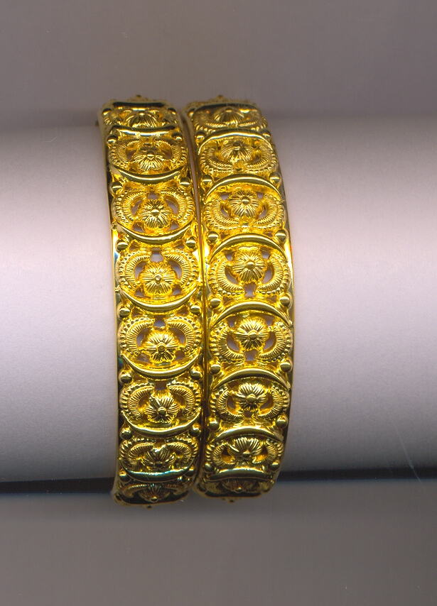 GOLD BANGLE PLAIN EXCLUSIVE
