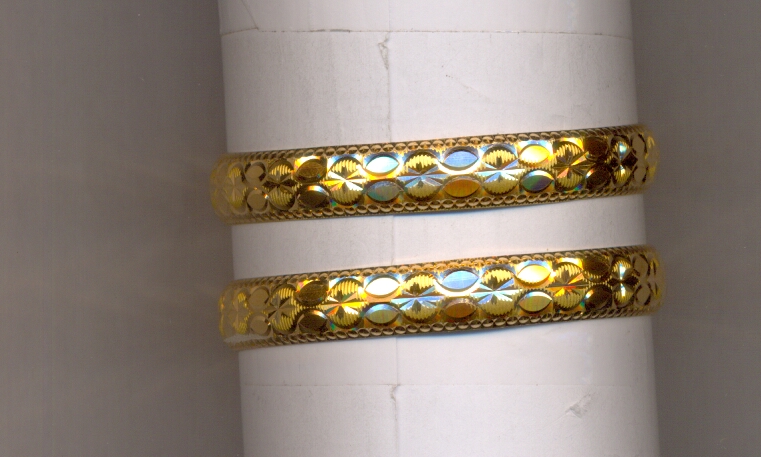 GOLD BANGLE PLAIN EXCLUSIVE