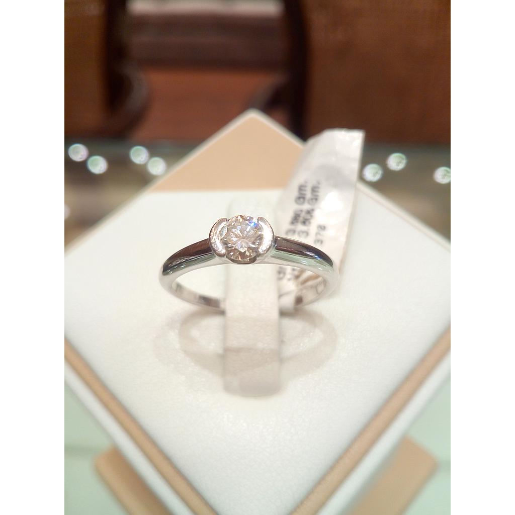 DIAMOND RING LADIES FANCY