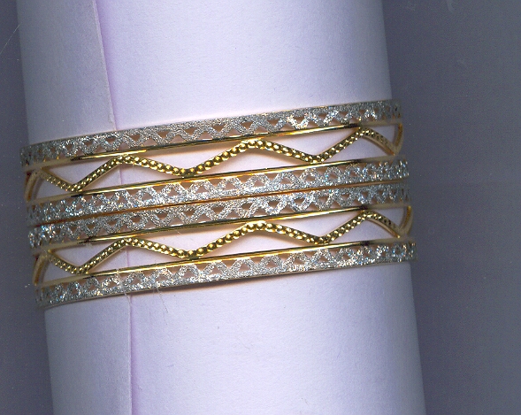 GOLD BANGLE PLAIN FANCY