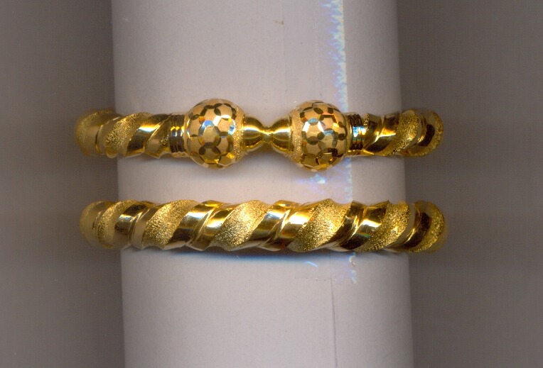 GOLD BANGLE PLAIN FANCY
