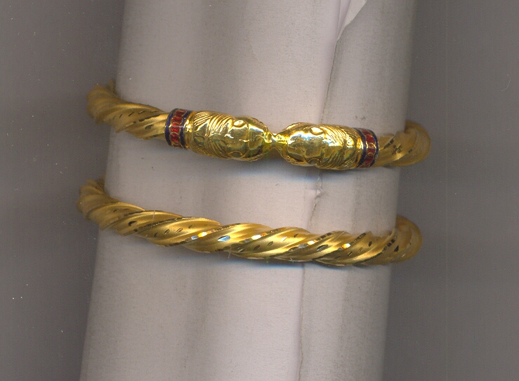 GOLD BANGLE PLAIN FANCY
