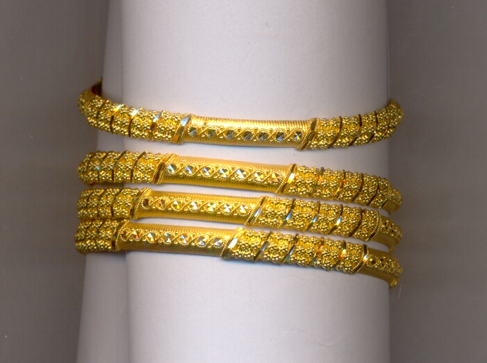 GOLD BANGLE PLAIN FANCY