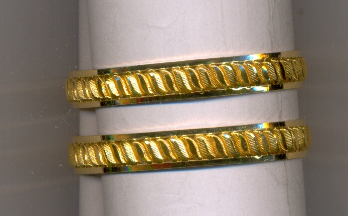 GOLD BANGLE PLAIN FANCY
