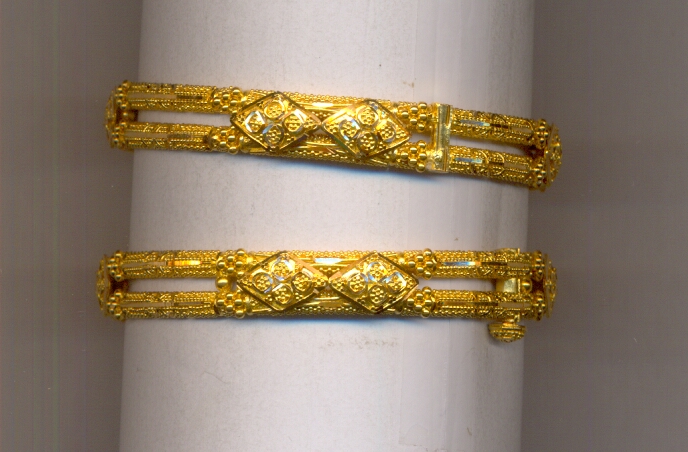 GOLD BANGLE PLAIN FANCY
