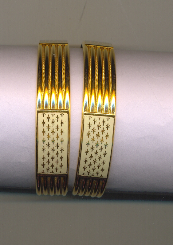 GOLD BANGLE PLAIN FANCY