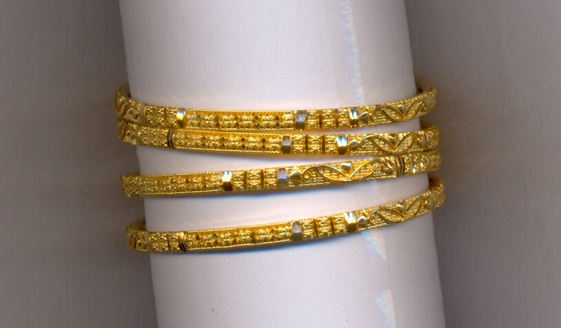 GOLD BANGLE PLAIN FANCY
