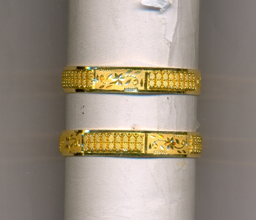GOLD BANGLE PLAIN FANCY