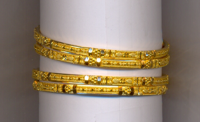 GOLD BANGLE PLAIN FANCY