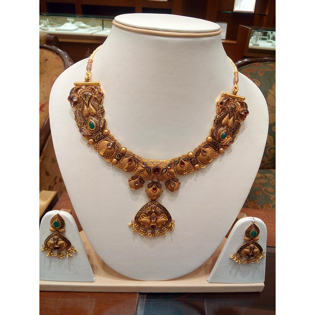 GOLD HALF SET