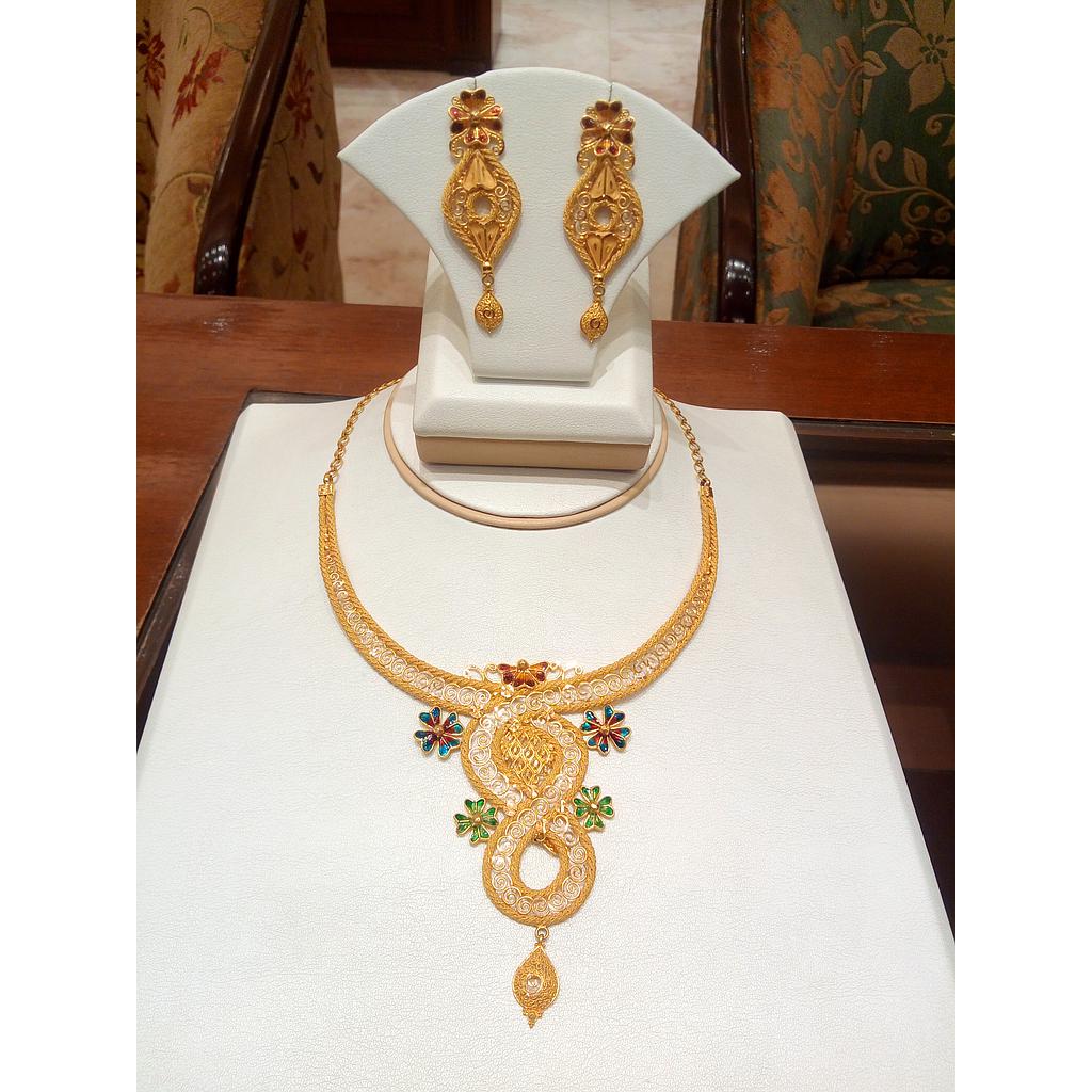 GOLD HALF SET